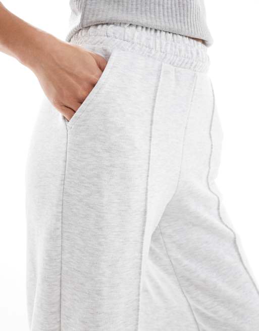 Bershka Petite - Joggers a fondo ampio color grigio mélange, 5 di 5