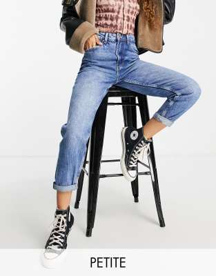 Bershka Bershka Petite mom jean in vintage blue