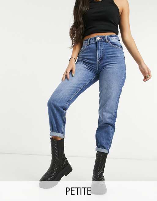 Bershka Petite - Mom jeans in blauw