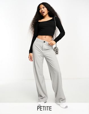 Bershka Petite wide leg slouchy dad tailored trousers in pale grey - ASOS Price Checker