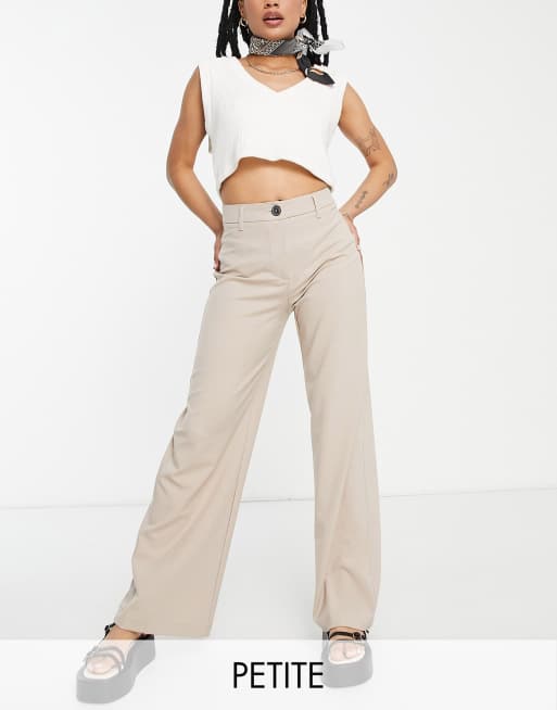 Bershka Petite - Ruimvallende elegante dad broek met wijde pijpen in paddenstoelkleur