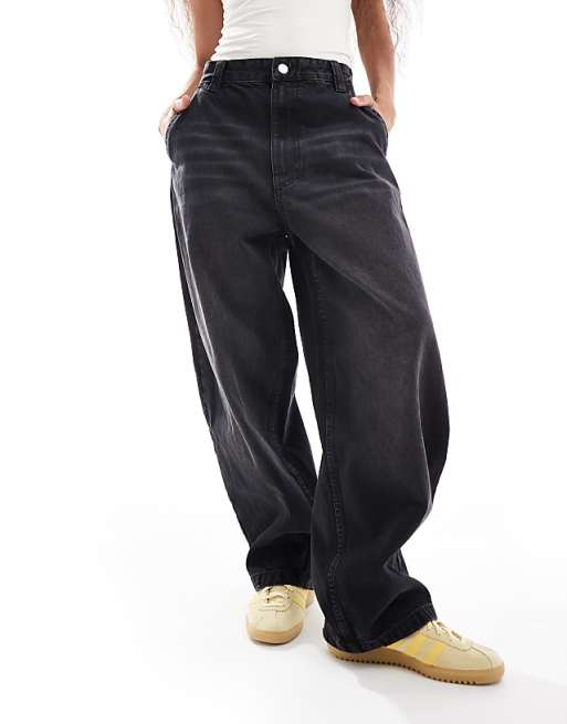 Bershka Petite skater jeans in black | ASOS Bershka Petite skater jeans in black | ASOS