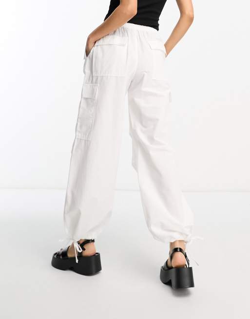 Bershka white 2024 cargo pants