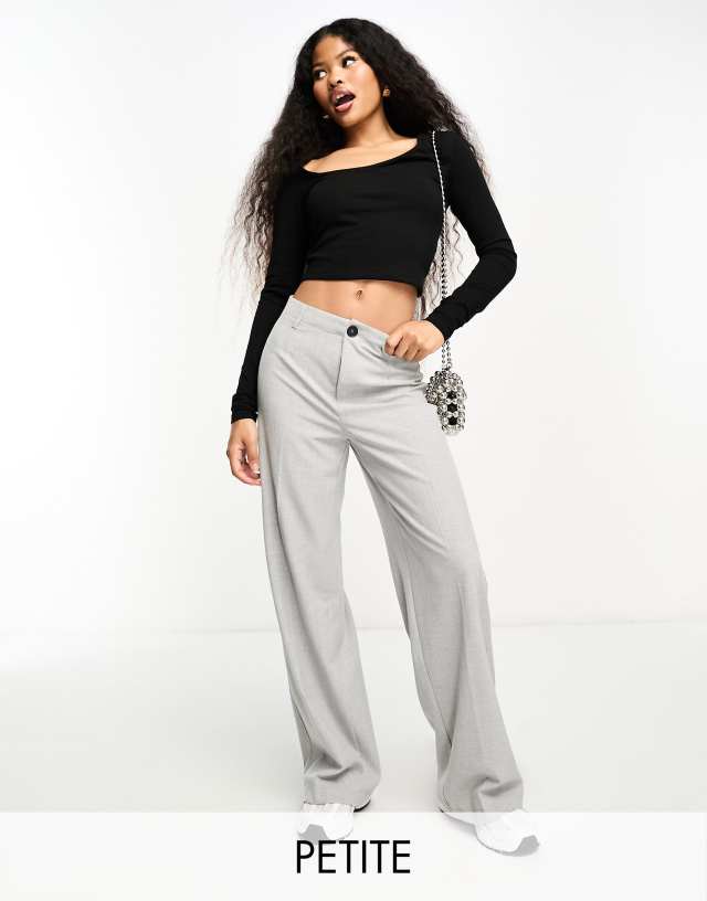 Bershka - petite wide leg dad trousers in pale grey