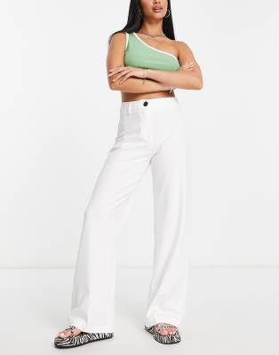 white tailored trousers petite