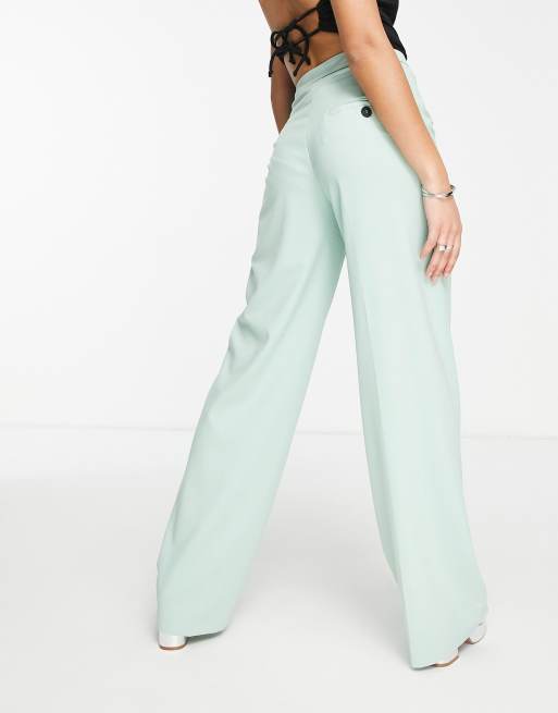 Bershka Petite wide leg slouchy dad tailored trousers in sage, 4 of 4