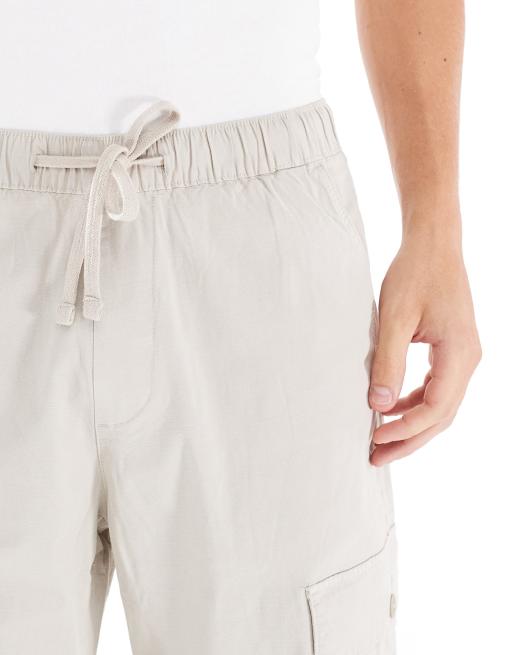 Bershka – Piaskowe bojówki z szerokimi nogawkami z tkaniny ripstop, 4 z 5