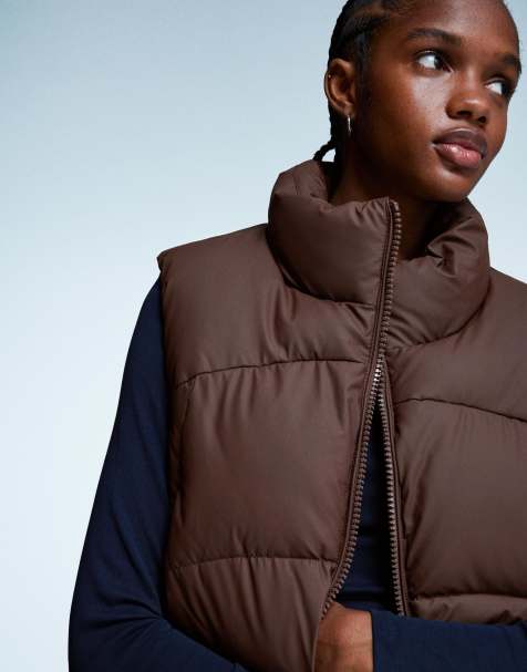 Bershka - Piumino smanicato corto marrone - view 1