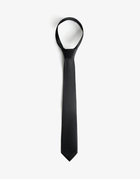 Bershka Plain tie in black - view 1