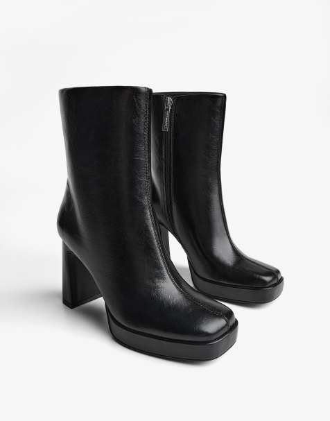 Bershka Platform high-heel ankle boots in black - view 1