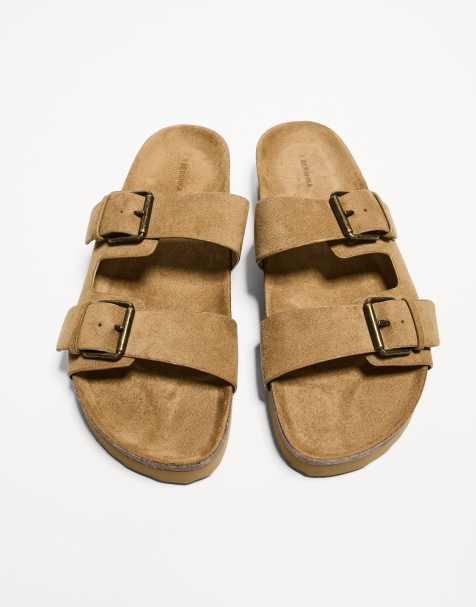 Bershka - Platte slipper sandalen met gespen in lichtbruin - view 1