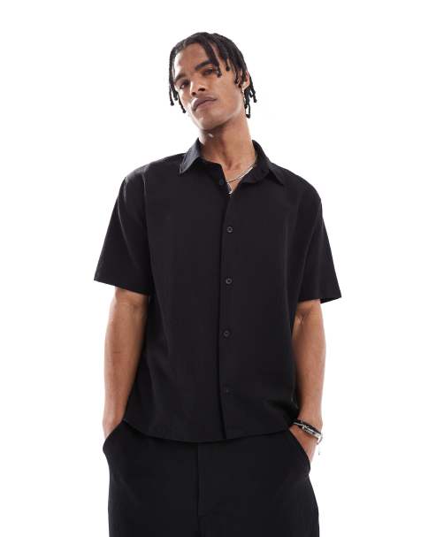 Bershka – Plissiertes Relaxed Fit Hemd in Schwarz, Kombiteil - view 1