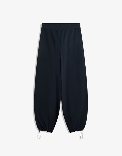 Bershka Plush barrel trousers with stoppers in navy, 4 of 4