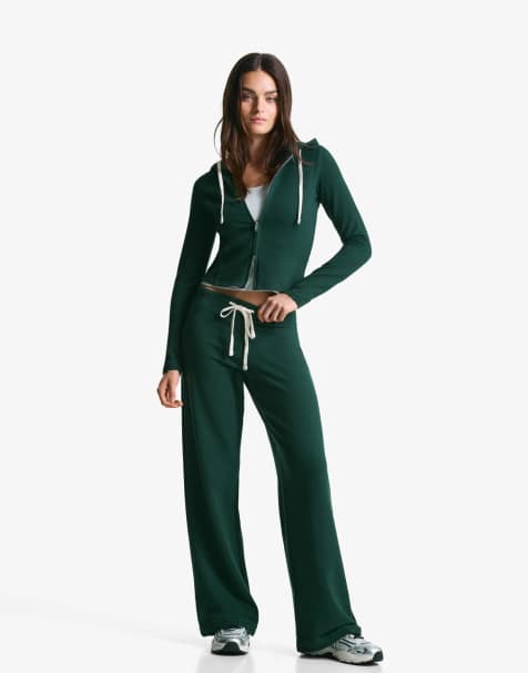 Bershka Plush jersey trousers in green - view 1