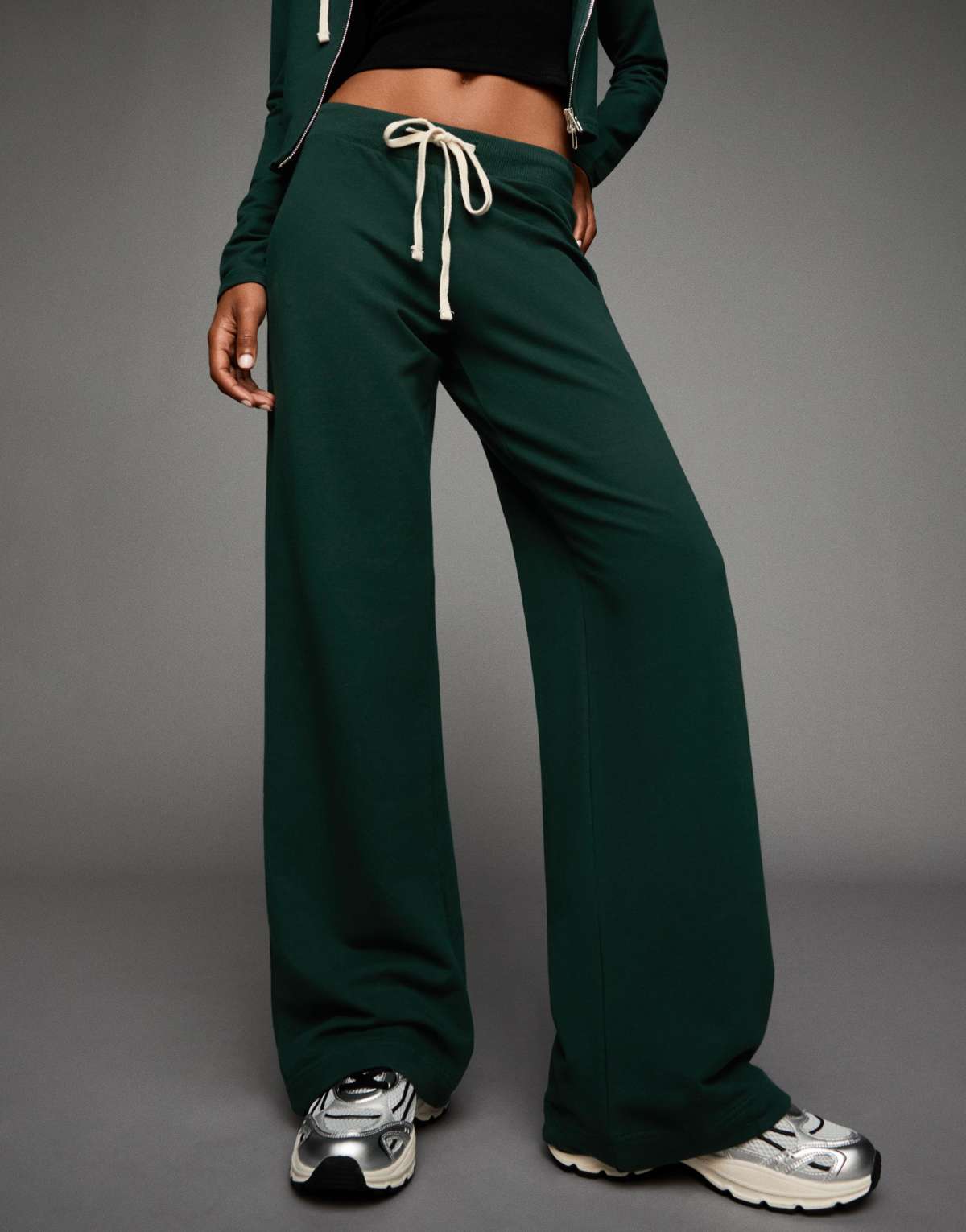 Bershka Plush jersey trousers in green