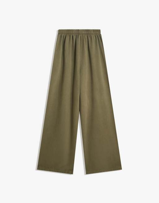 Bershka Plush joggers with stoppers in khaki