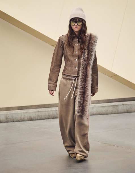 Bershka - Plush - Pantalon droit - Beige - view 1