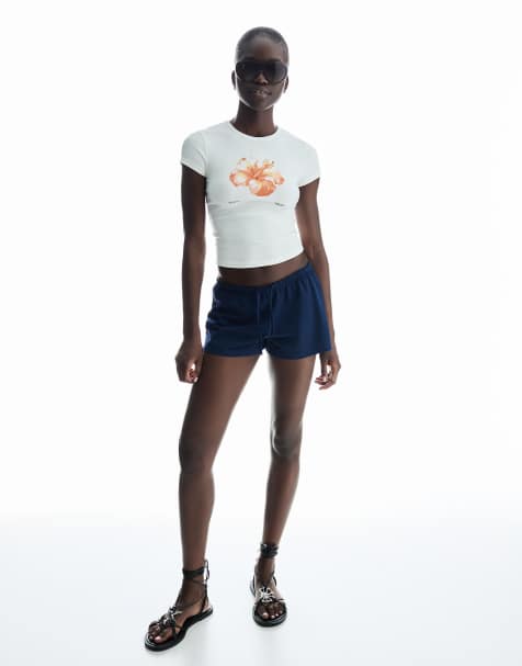 Bershka plush shorts in navy - view 1