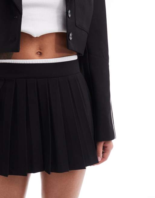 Bershka pocket lining pleated tailored mini skirt in black (part of a set), 5 of 5