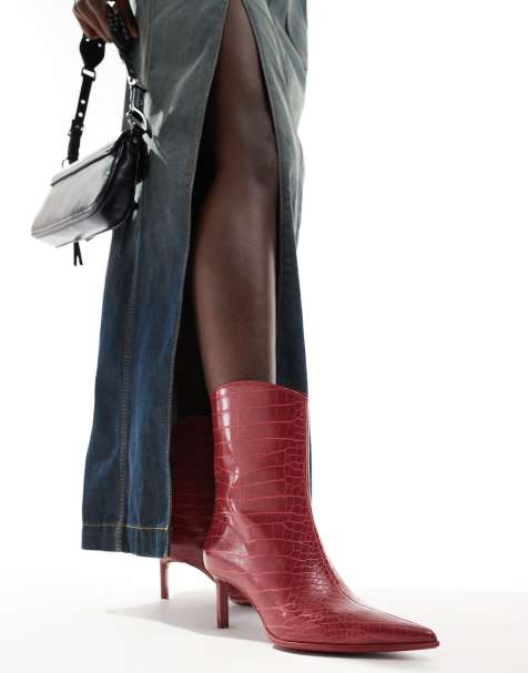 Bershka pointed toe kitten heel ankle boots in red - view 1