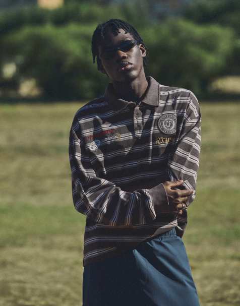 Bershka polo a righe a maniche lunghe in grigio slavato - view 1