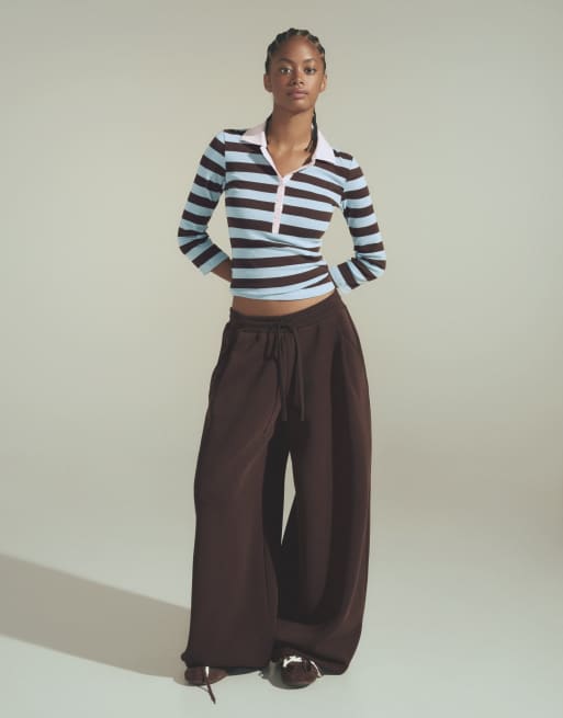 Bershka polo ajusté à manches longues rayé marron, 3 de 6