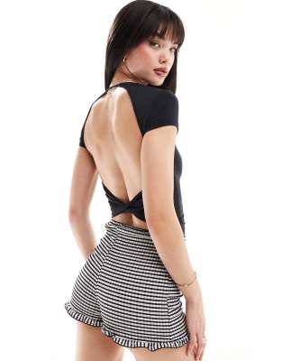 Bershka Polyamide Open Back T-shirt In Black In Black