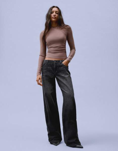 Bershka polyamide top met drapering en lange mouwen in beige - view 1