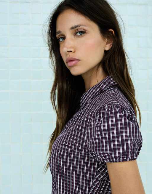 Bershka - Poplin overhemd met korte mouwen en strik in bordeauxrood, 2 van 5