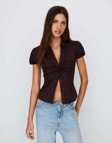 Bershka - Poplin overhemd met korte mouwen en strik in bruin - view 1