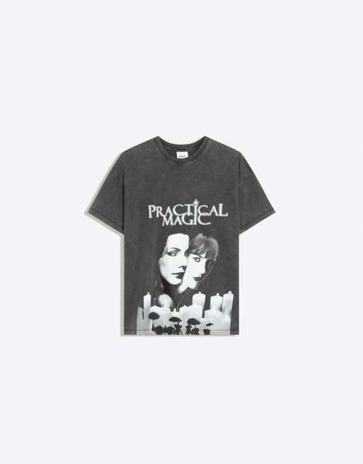 Bershka Practical Magic oversized T-shirt med korte ærmer i sort, 5 af 5