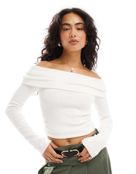 Bershka – Prążkowany top z dekoltem bardot w kolorze ecru - view 1