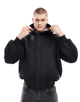 Bershka セーラームーン ブラックダウンジャケット Bershka(ベルシュカ) アウター(レディース) - 海外通販のBUYMA
