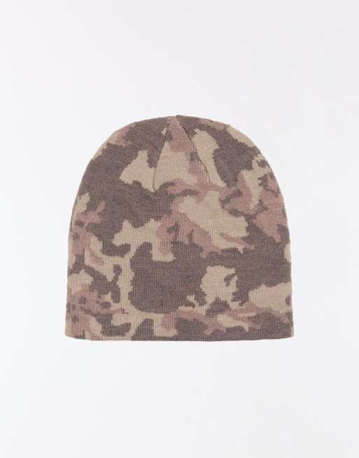 Bershka Printed beanie in khaki, 2 of 4