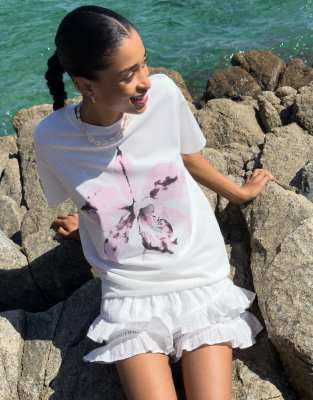 Bershka printed short sleeve oversized t-shirt in white - view 1