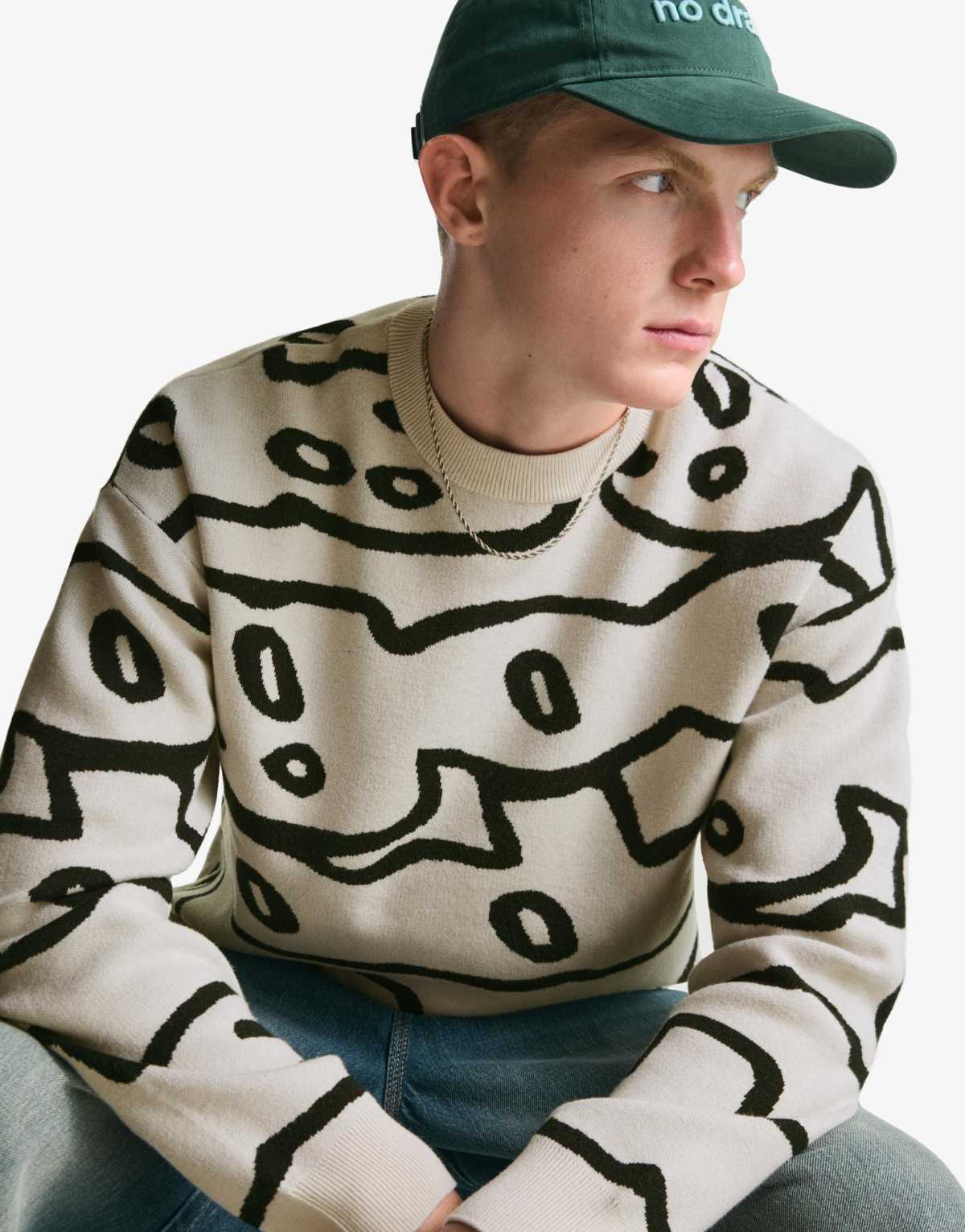Bershka Printed sweater in white