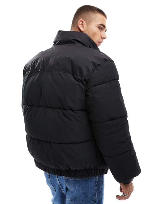 Black puffer jacket bershka best sale