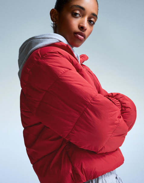 Bershka Puffer jacket in red - view 1