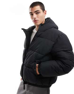 puffer jacket with hood in black