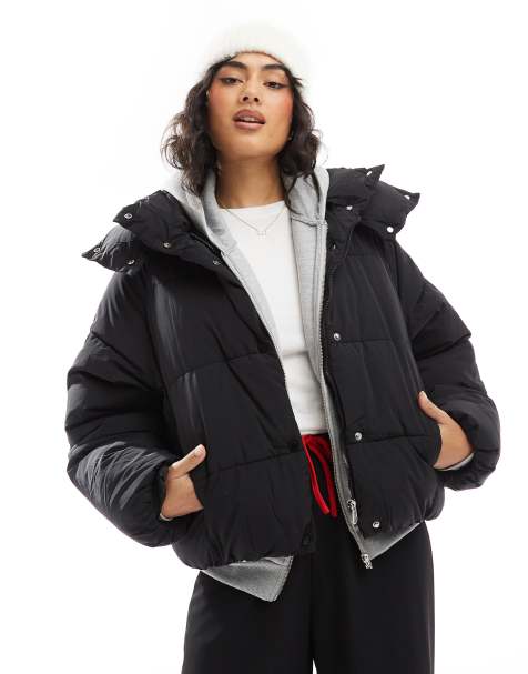 Bershka puffer jacket with hood in black - view 1