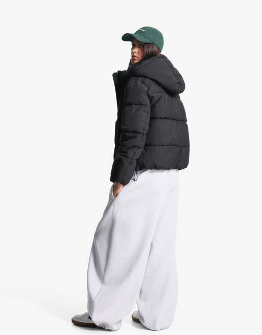 Bershka Puffer jacket with hood in black