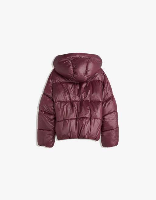 Bershka Puffer jacket with hood in burgundy