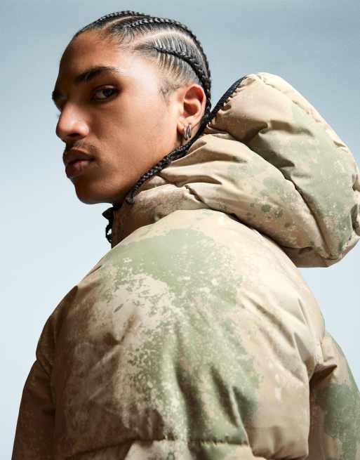 Bershka Puffer jacket with hood in green