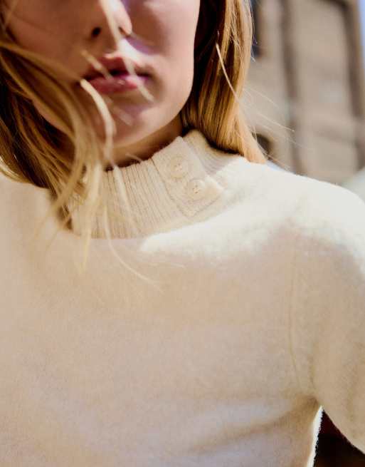 Bershka pull à manches courtes à col montant en écru, 4 de 5