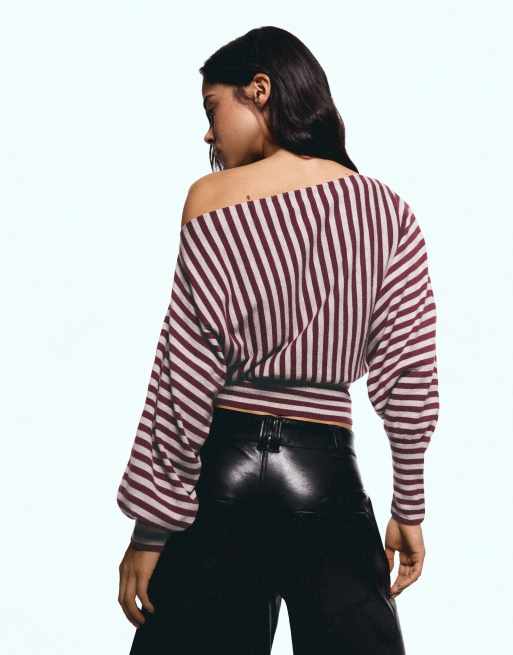 Bershka pull asymétrique à col rayé bordeaux, 3 de 5