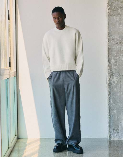 Bershka - Pull coupe carrée à col rond - Blanc, 2 de 5