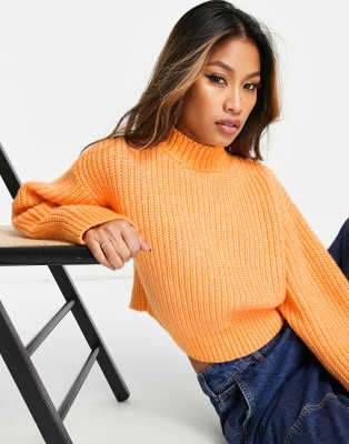 Bershka - Pull en maille chunky à col montant - Orange vif