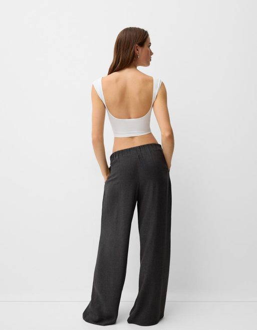 Bershka pull on waist wide leg trousers in dark grey, 4 of 4