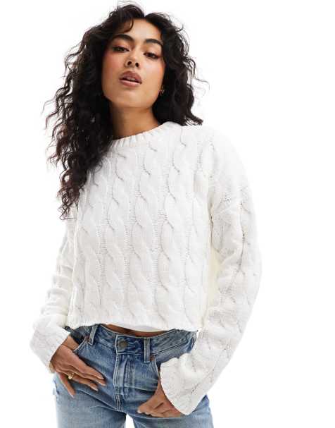 Bershka – Pullover in Ecru mit Zopfmuster - view 1
