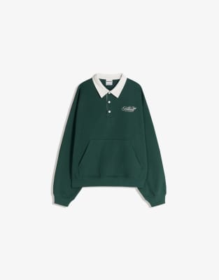 Bershka - Pullover in Grau mit Polokragen und Print-Grün